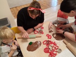 2025-12-02 Piernikowo i lukrowo u Biedronek